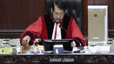 Implikasi Putusan MK tentang Batas Usia Calon Presiden dan Wakil Presiden terhadap Konstitusi