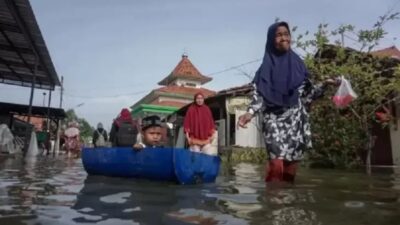 10 Wilayah Pesisir yang Menghadapi Ancaman Banjir Rob akibat Fenomena Bulan Purnama