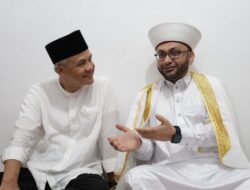 Gus Yasin Mengakui Ganjar sebagai Sosok yang Akrab dengan Ulama saat Silaturahmi di Lampung