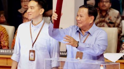 Prabowo-Gibran Terpilih dalam Survei: Menuju Kursi Presiden 2024