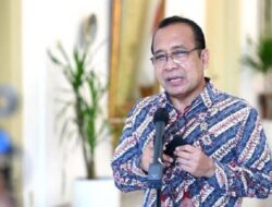 “Reshuffle ke-7: Mensesneg Bantah Hoaks”