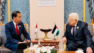 Jokowi Bertemu Mahmoud Abbas di KTT OKI, Indonesia Tetap Dukung Palestina Atas Tindakan Keji Israel