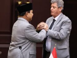 Prabowo Memberikan Sumbangan 5 Miliar Rupiah untuk Masyarakat Palestina