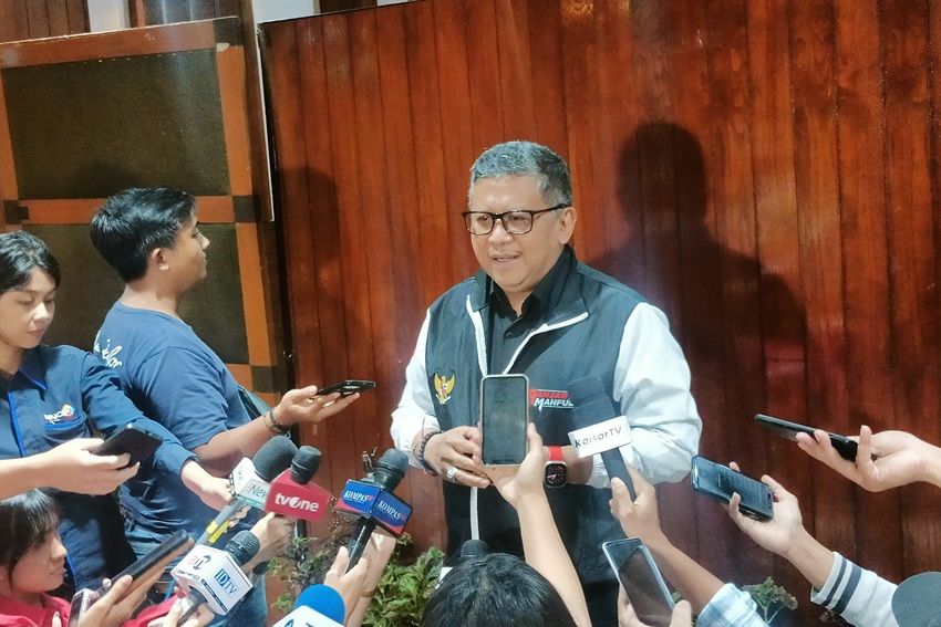 Hasto: Tim Pemenangan Daerah Ganjar-Mahfud Lebih Dekat dengan Rakyat Daripada Kekuasaan