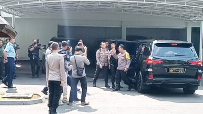 Panglima TNI dan Kapolri Mengunjungi Jenderal Agus Subiyanto Menjelang Fit and Proper Test