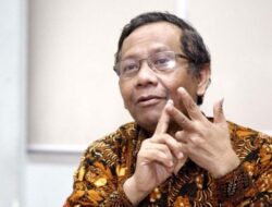 Mahfud MD Mengingatkan Pentingnya Adagium “Vox Populi Vox Dei”, Apa Maknanya?