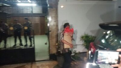 Penggeledahan Rumah Ketua Komisi IV DPR Selesai, KPK Sita 3 Koper dan 1 Kardus