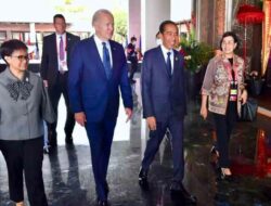 Presiden Jokowi Berencana Menginformasikan Hasil KTT Darurat OKI Mengenai Palestina kepada Joe Biden