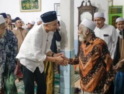 Abuya Muhtadi, Ulama Kharismatik, Mendukung Ganjar-Mahfud dalam Pilpres 2024