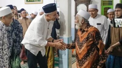 Abuya Muhtadi, Ulama Kharismatik, Mendukung Ganjar-Mahfud dalam Pilpres 2024