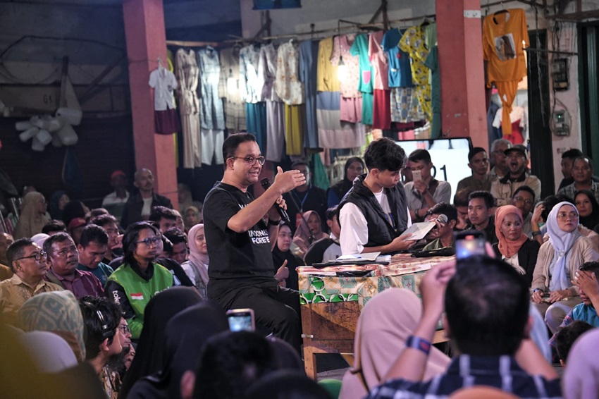 Anies Berjanji untuk Menghidupkan Pasar Tradisional yang Bersih dan Nyaman