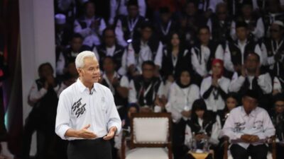 Ganjar tidak mempermasalahkan debat cawapres menggunakan podium