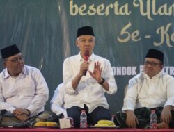 Silaturahmi dengan Kiai dan Ulama se-Bekasi, Komitmen Ganjar untuk Meningkatkan Kesejahteraan Guru di Ponpes