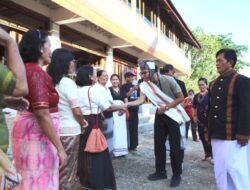 Kedatangan di Desa Sa’dan Toraja, Alam Diteriakkan dengan Sambutan Ganjar Presiden