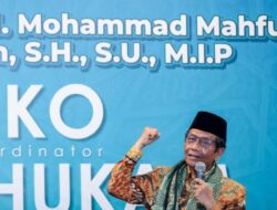 Mahfud MD Mendorong Pesantren Untuk Mendirikan Universitas