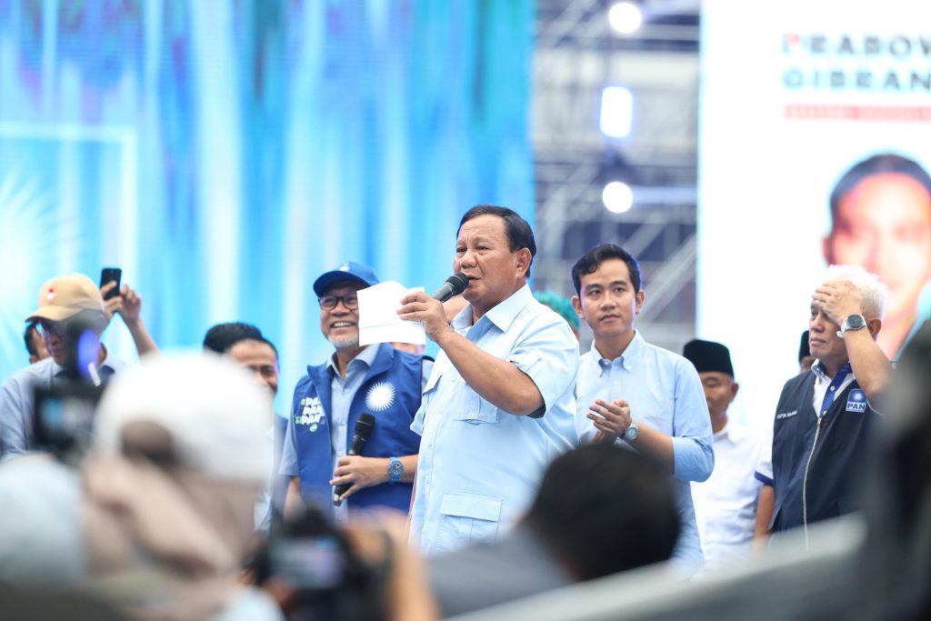 Prabowo Subianto Ajak Puluhan Ribu Warga di Bandung Berdoa untuk Palestina Bertepatan dengan Isra Mi’raj