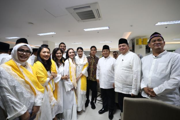 Prabowo Subianto Menghargai Partai Golkar: Pentingnya Belajar dan Berbagi Ilmu