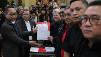 Tim Hukum Ganjar-Mahfud Gugat Hasil Pilpres 2024 ke MK, Minta Prabowo-Gibran Didiskualifikasi