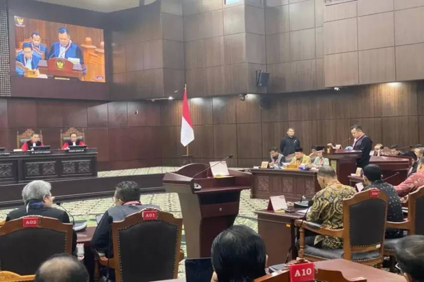 Pakar Hukum UGM Mendorong Beberapa Menteri Untuk Hadir sebagai Saksi dalam Gugatan PHPU di MK