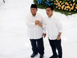 Prabowo-Gibran Bertemu Jokowi di Istana Selama 120 Menit