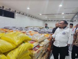 Gus Men Memeriksa Dapur dan Mengimpor 70 Ton Bumbu Indonesia