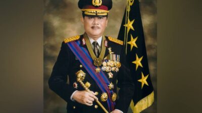 Karier Cemerlang Jenderal Da’i Bachtiar, Mantan Kapolri yang Pernah Bergabung dengan TGPF Kerusuhan Mei 1998.