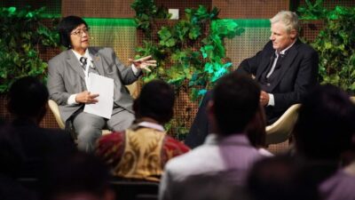 Menteri LHK Menandatangani MoU dengan Bezos Earth Fund demi Peduli Hutan Adat