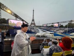 Prabowo Subianto Memberikan Semangat kepada Kontingen Indonesia di Opening Ceremony Olimpiade Paris 2024