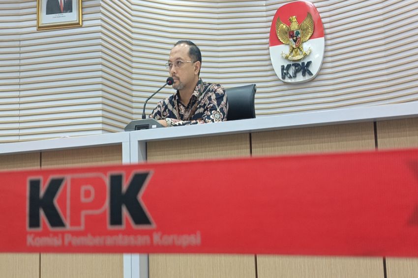 Barang-Barang yang Disita oleh KPK Saat Penggeledahan di Semarang Mulai dari Smartphone hingga Dokumen