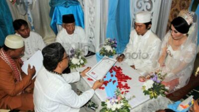 Calon Pengantin Absen Bimbingan Perkawinan, Buku Nikah Akan Disita