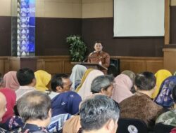 Kepala BSKDN Meminta Daerah untuk Meningkatkan Pelayanan Publik yang Cepat, Terjangkau, dan Mudah