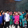 Prabowo Subianto Captures a Fun Moment with Iriana and Mothers at IKN in a Selfie