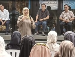 Prabowo Subianto merayakan ulang tahunnya, Khofifah dan para buruh di Sidoarjo memberikan doa Al-Fatihah