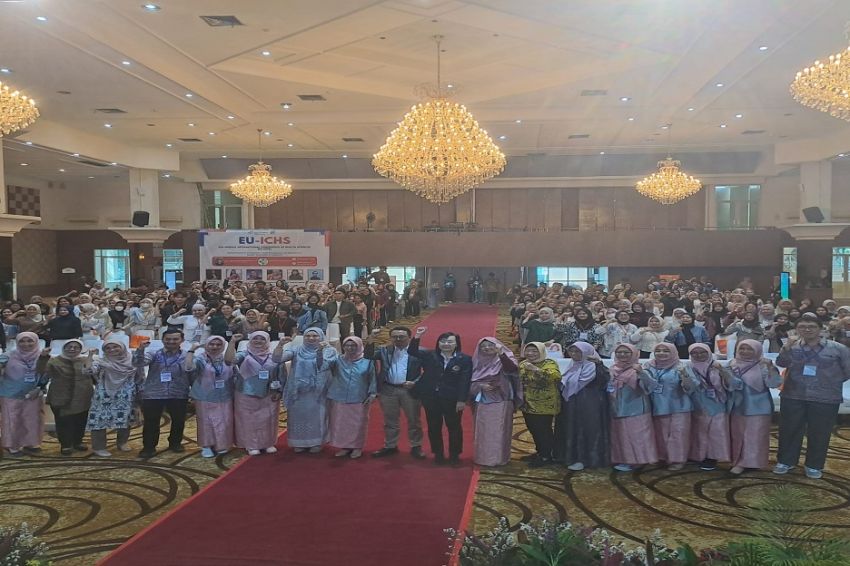 Esa Unggul Menyelenggarakan Konferensi Internasional Ilmu Kesehatan dengan Presentasi 65 Hasil Penelitian