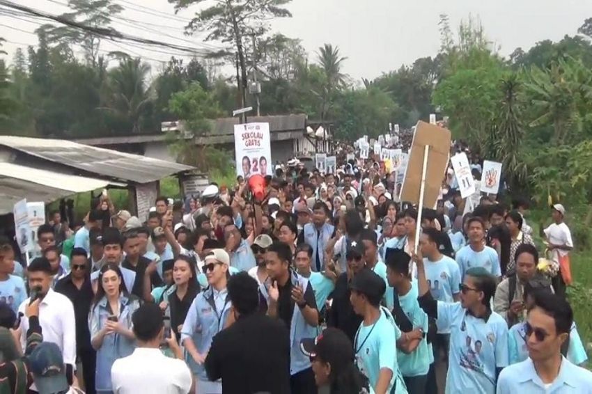 Relawan Bison Kunjungi Kota Serang Demi Kemenangan Andra Soni-Dimyati