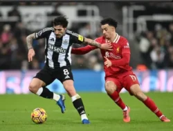 Kisah Seru: Newcastle vs Liverpool Berakhir 3-3!