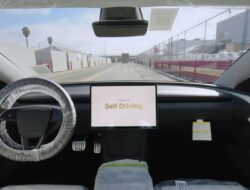 Tesla Mengemudi Sendiri: Inovasi Baru di Transportasi