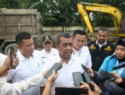Pemko Pekanbaru Bantu Atasi Darurat Sampah Pekanbaru, Roni Rakhmat Tinjau Langsung