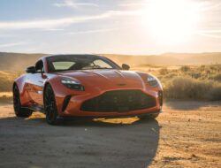 CEO Aston Martin: Manual Penting untuk Kesuksesan