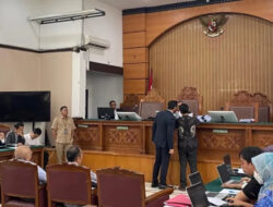 Sidang Praperadilan Hasto Ditunda hingga 14 Maret: KPK Belum Siap