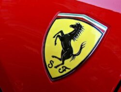 Ferrari Bantah Tunda Mobil Listrik Kedua: Fakta Sebenarnya