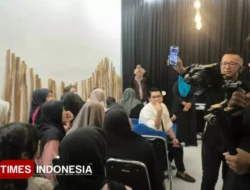 Firmansyah Raditya: Sulap Spektakuler di Probolinggo