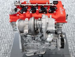 Toyota Rilis Mesin Empat Silinder Terbaru: Inovasi Terkini!