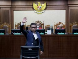 Sidang Hasto Kristiyanto: Penjelasan Ahli Bahasa UI