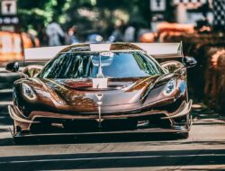 Koenigsegg Hypercar Pecahkan Rekor Kecepatan di Goodwood