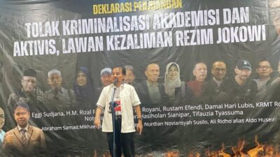 Penegak Hukum Periksa Ijazah Jokowi di Polresta Solo