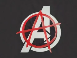 Ryan Renolds Unggah Logo Ikonik Avengers: Berita Terkini