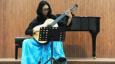 Suara Rasa di El Vatikan: Amadeo Music Hall Surabaya