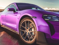 Porsche Mungkin Sisipkan Fitur Kontroversial ke Mobil Listriknya
