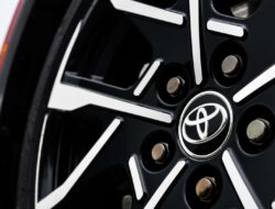 Penjualan Mobil Toyota Melonjak pada Bulan Lalu